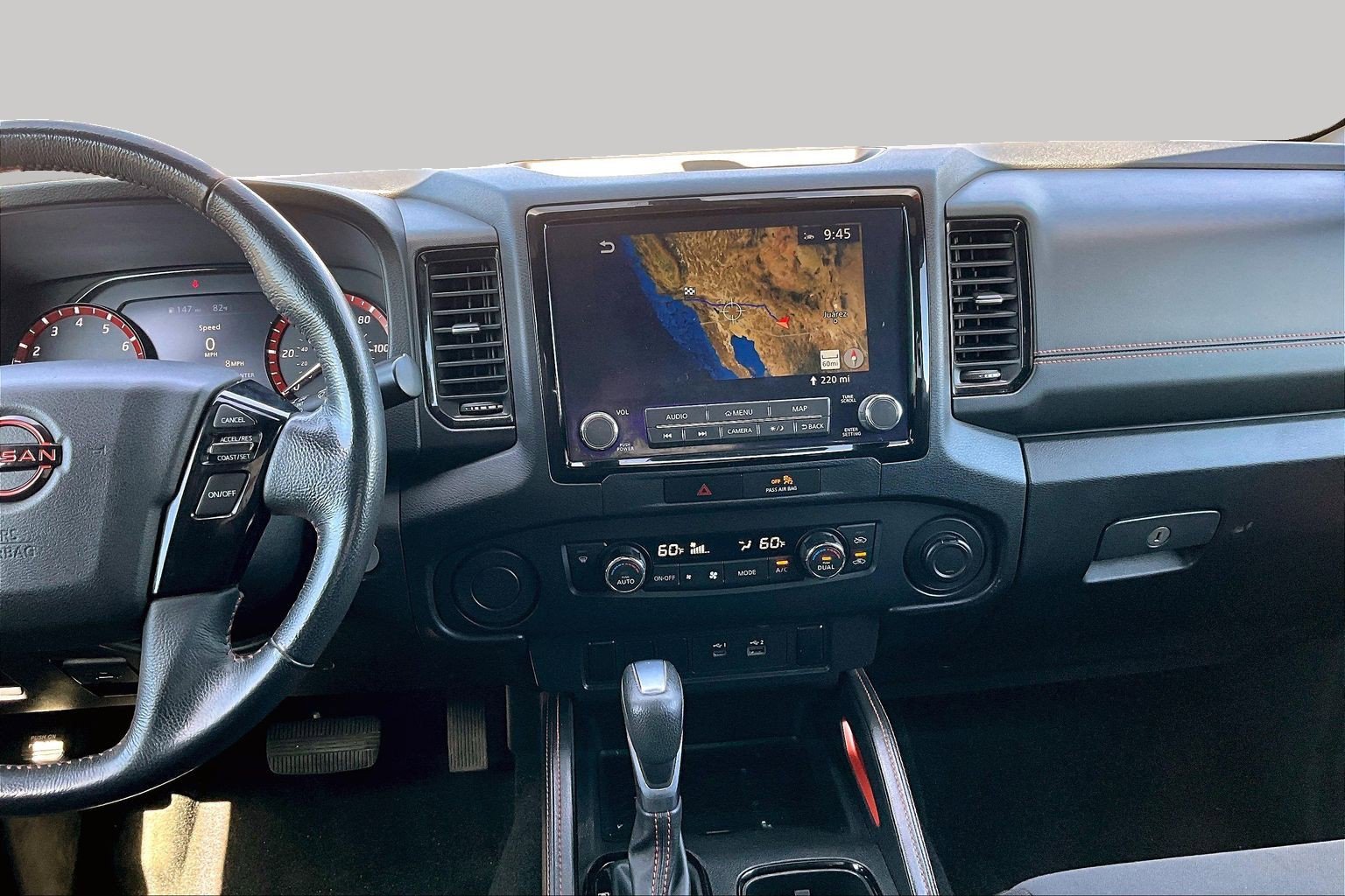 Used 2022 Nissan Frontier Pro-X RWD image 6