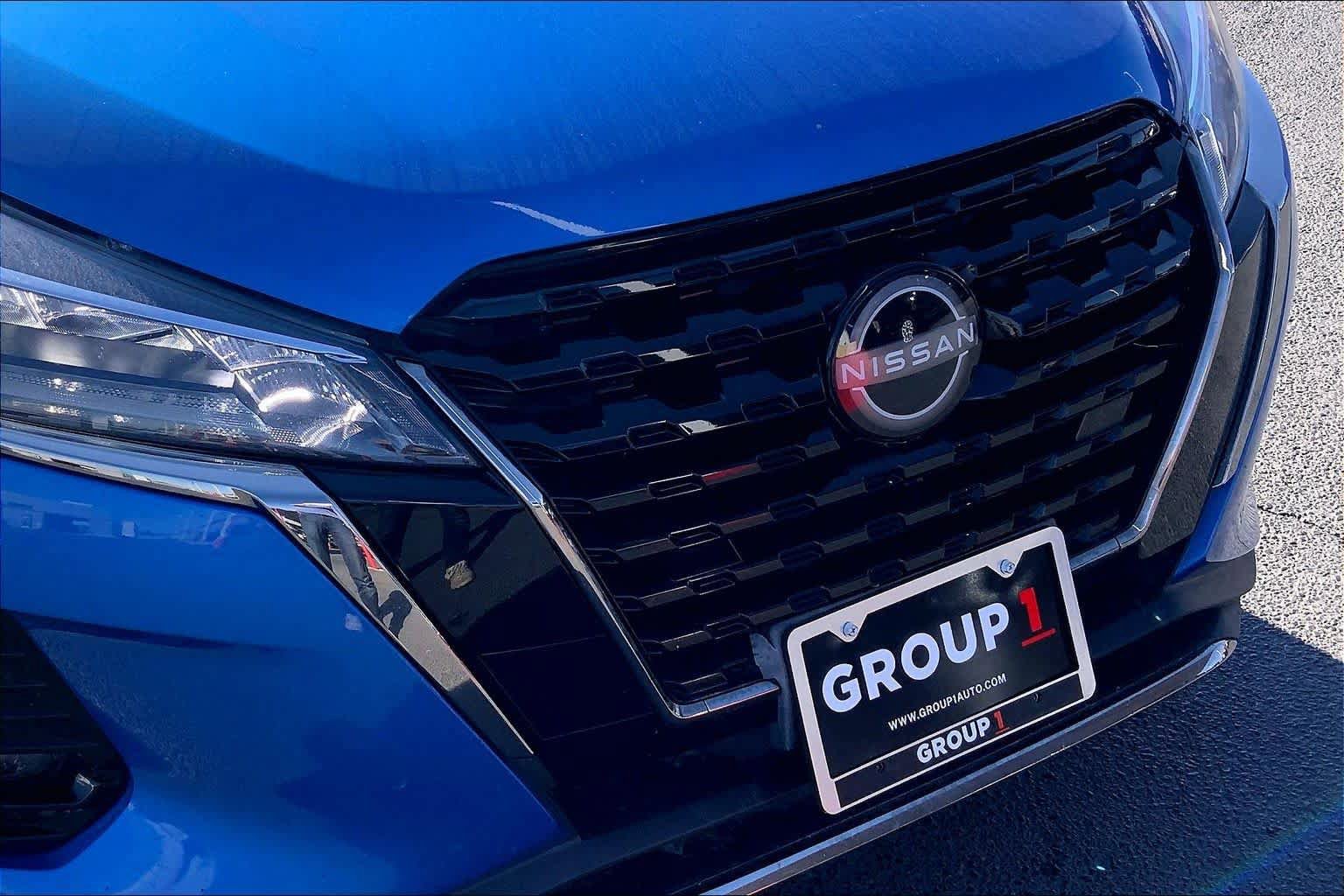 Used 2023 Nissan Kicks SR image 30