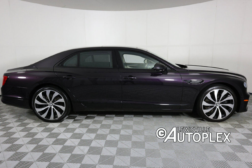 Used 2021 Bentley Flying Spur V8 AWD/4WD image 4