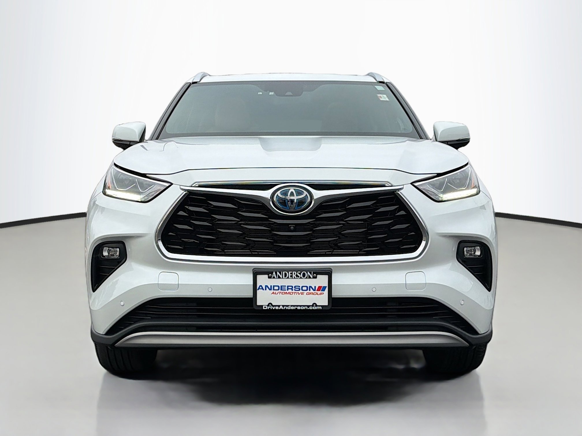 Used 2023 Toyota Highlander Platinum image 16