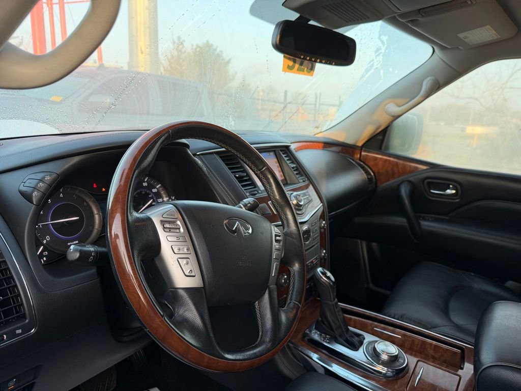 Used 2018 INFINITI QX80 4WD w/ Driver Assistance Package image 9