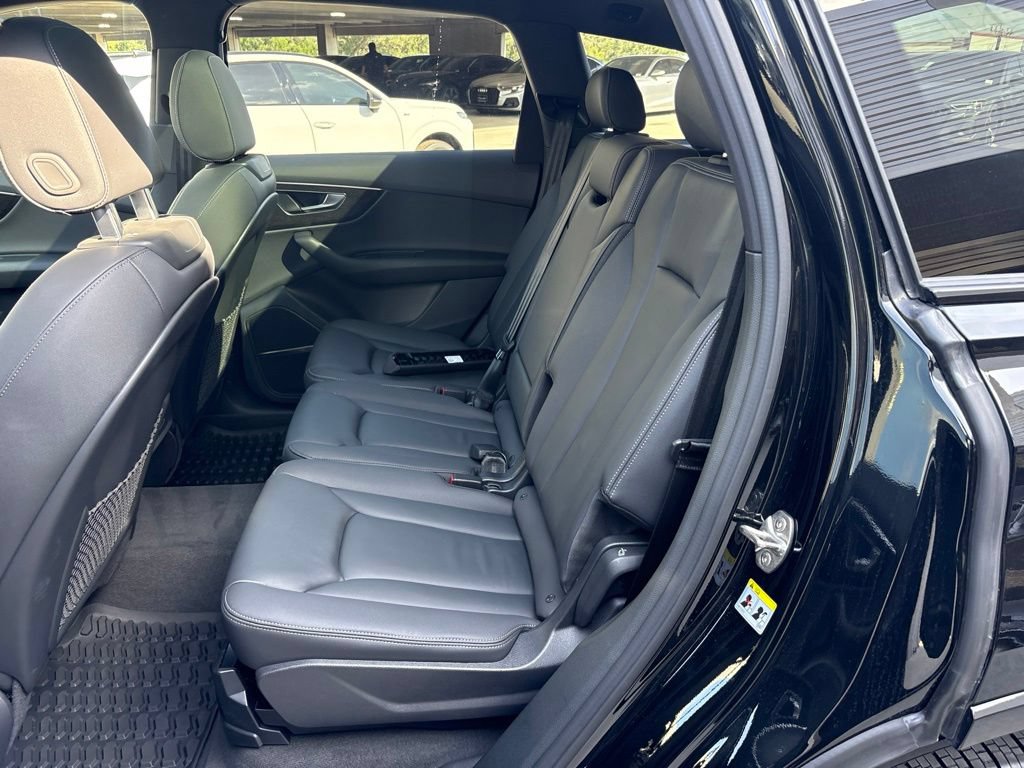 Certified 2026 Audi Q7 3.0T Premium w/ Convenience Plus Package AWD/4WD image 14