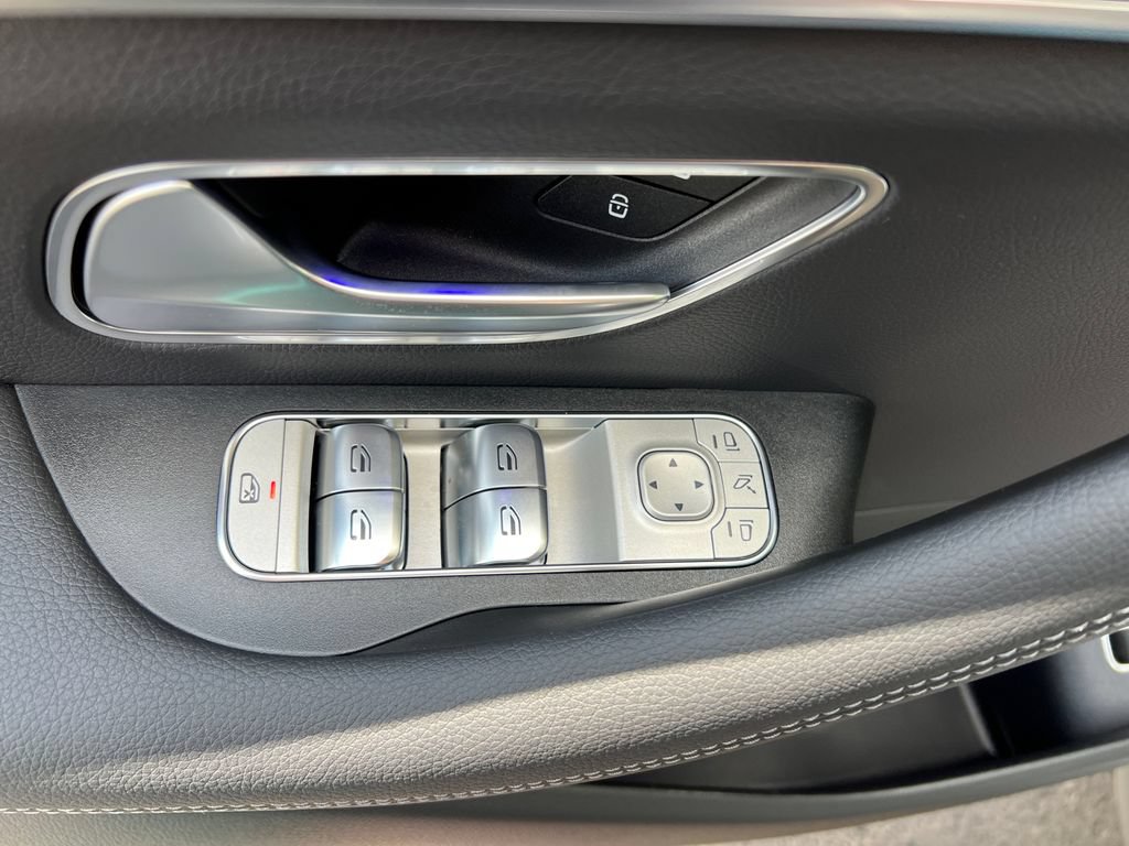 New 2026 Mercedes-Benz GLS 450 4MATIC image 11