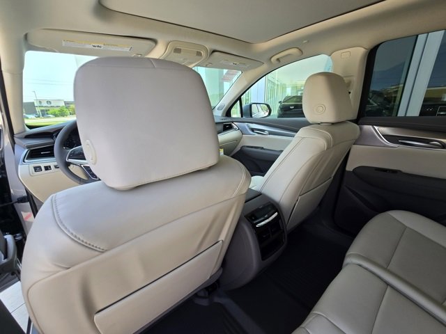New 2025 Cadillac XT5 Premium Luxury w/ Technology Package image 16