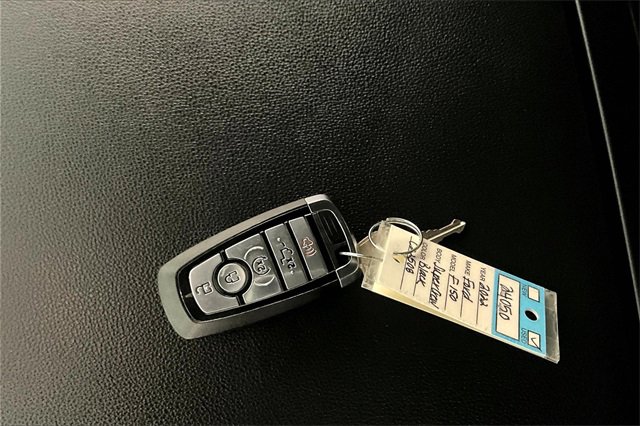 Used 2022 Ford F150 XLT w/ Equipment Group 302A High image 37