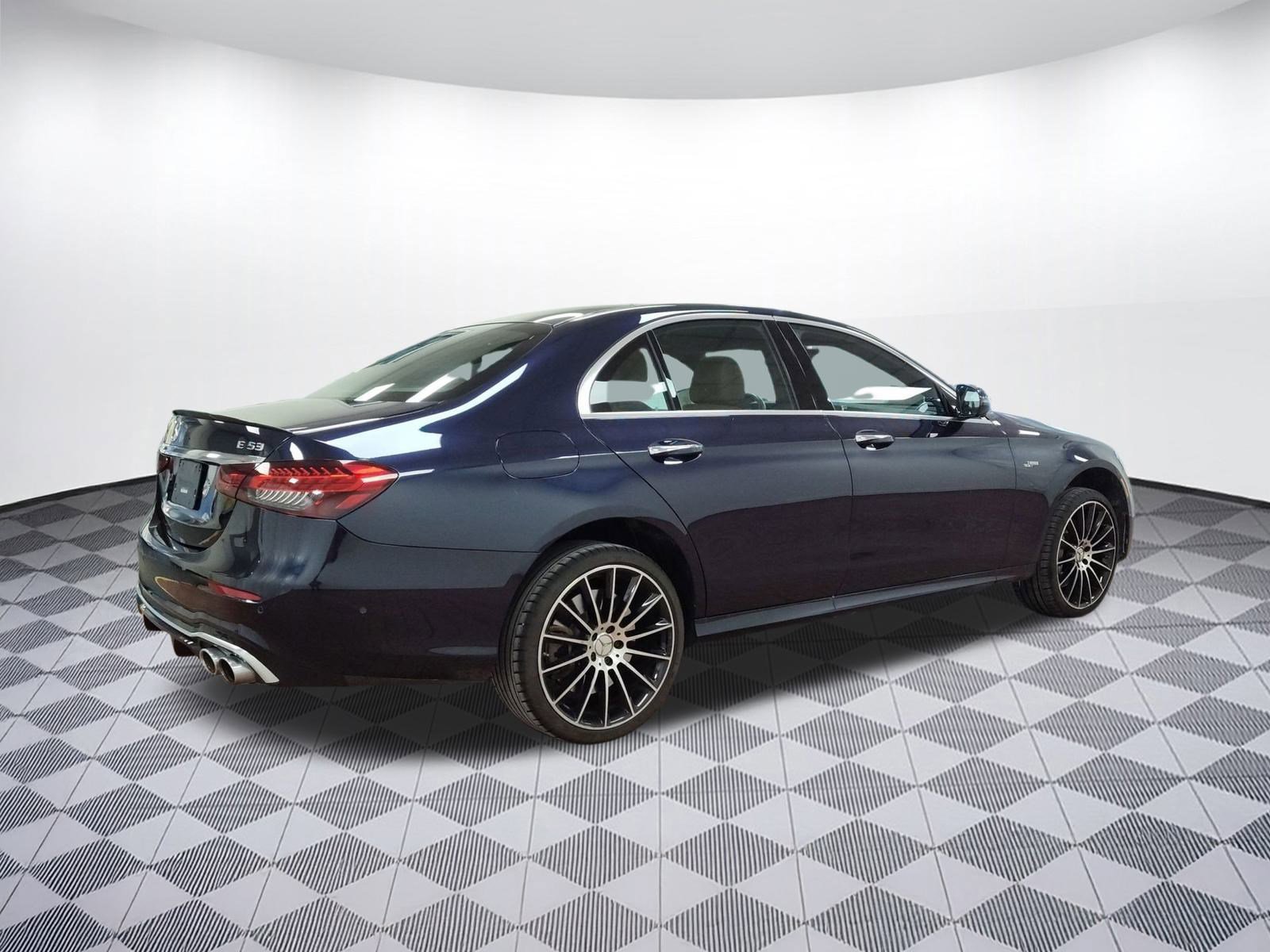Used 2022 Mercedes-Benz E 53 AMG 4MATIC Sedan image 8