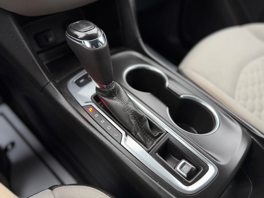 Used 2018 Chevrolet Equinox LT image 19