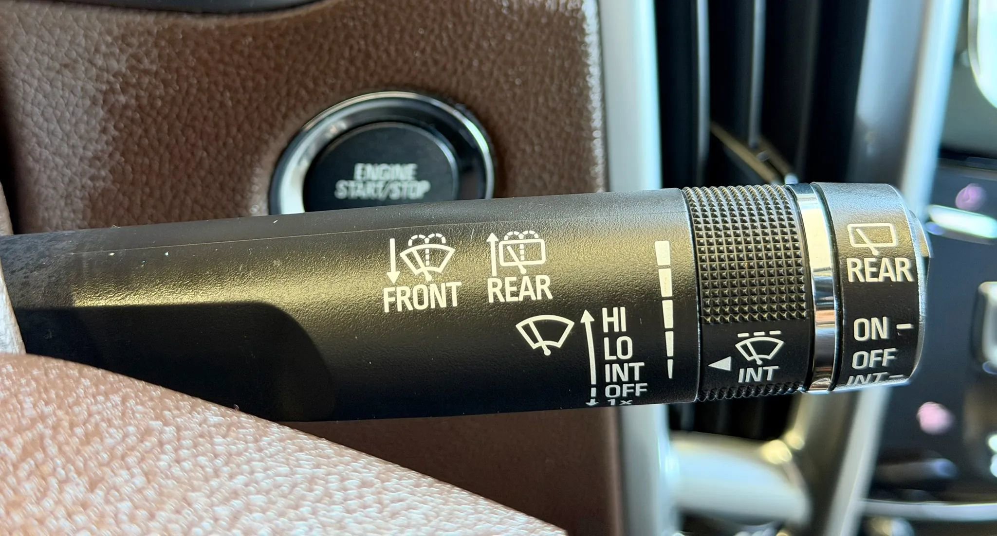 Used 2015 Cadillac SRX Performance w/ Driver Awareness Package FWD image 13