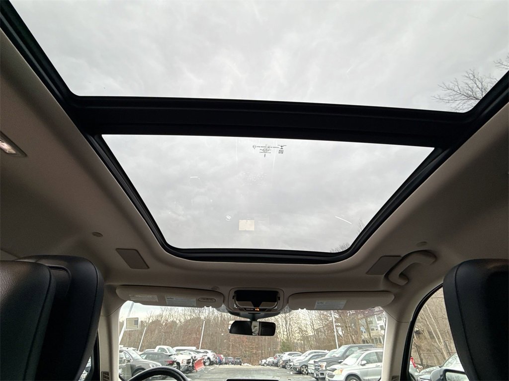 Used 2020 Lincoln Aviator Reserve w/ Equipment Group 202A image 16