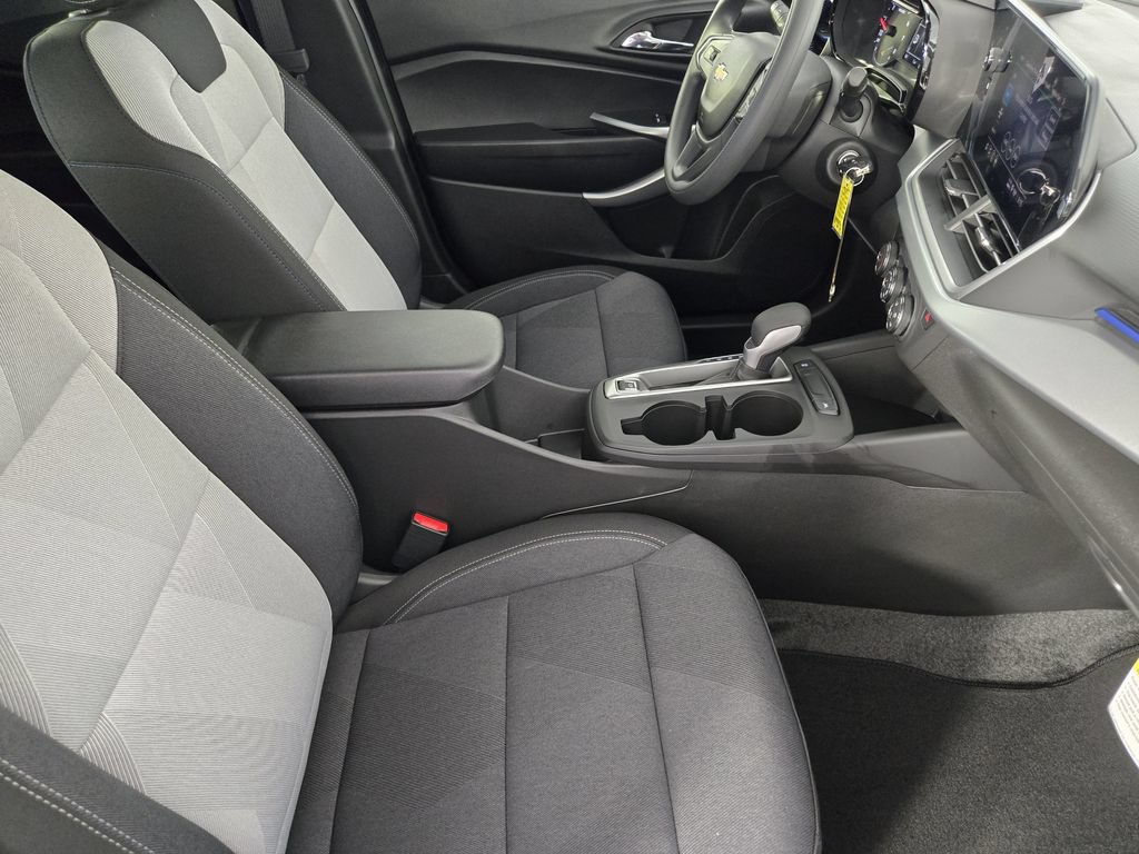 New 2026 Chevrolet Trax LS w/ Driver Confidence Package FWD image 16