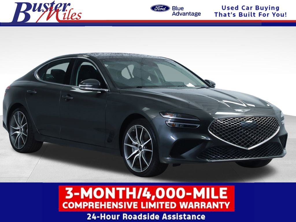 Used 2025 Genesis G70 2.5T image 1