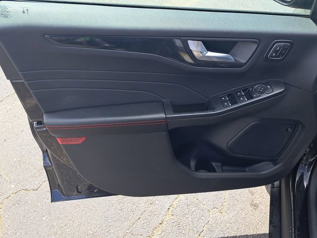 New 2024 Ford Escape ST-Line Select w/ Tech Pack #2 image 9
