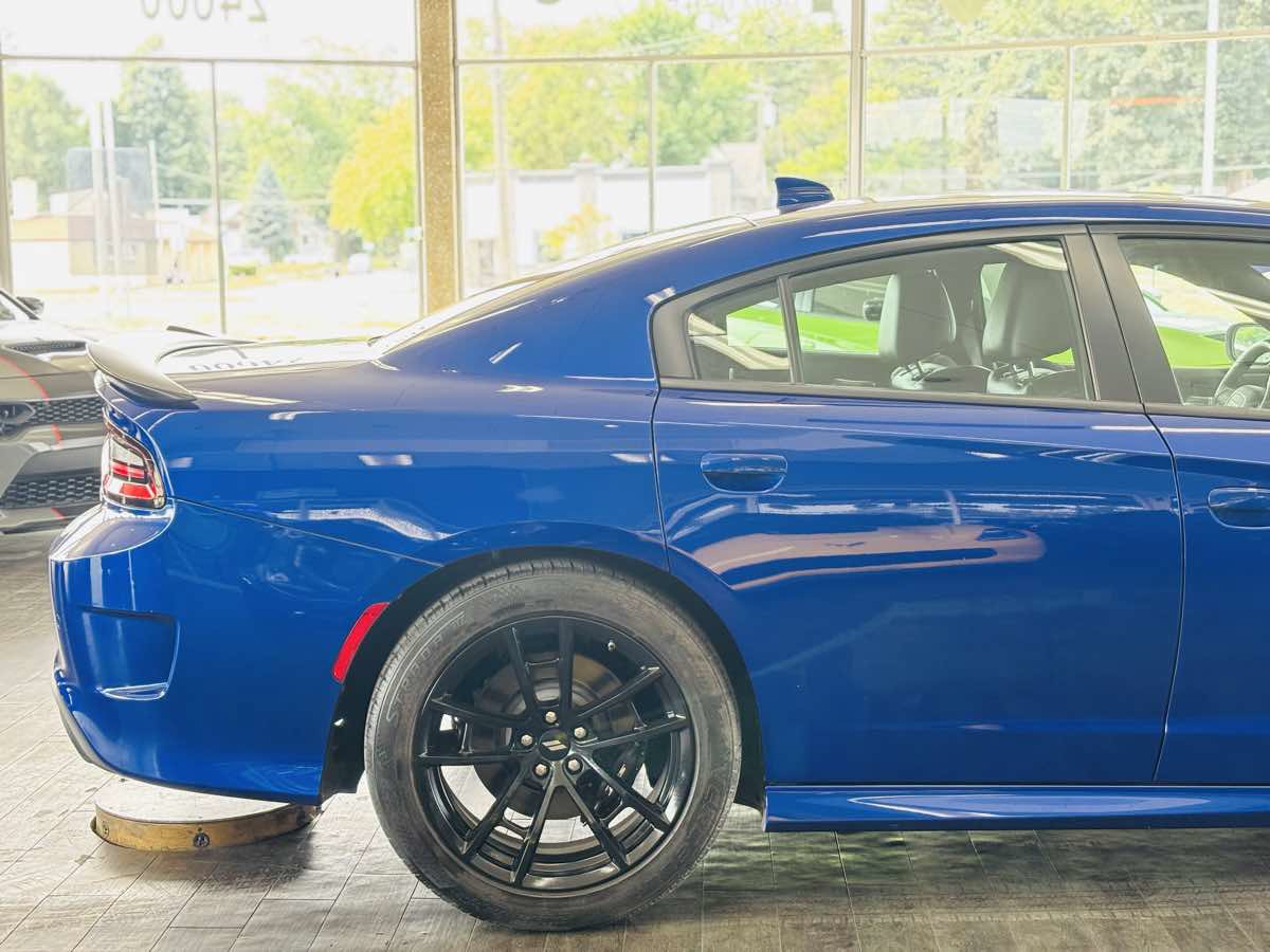 Used 2022 Dodge Charger Scat Pack w/ Dynamics Package RWD image 7