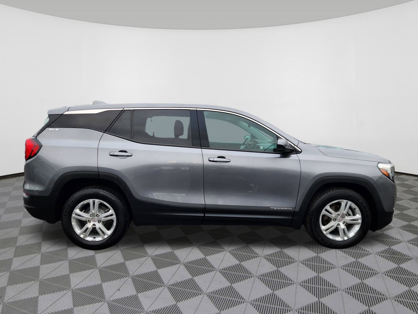 Used 2019 GMC Terrain SLE image 6