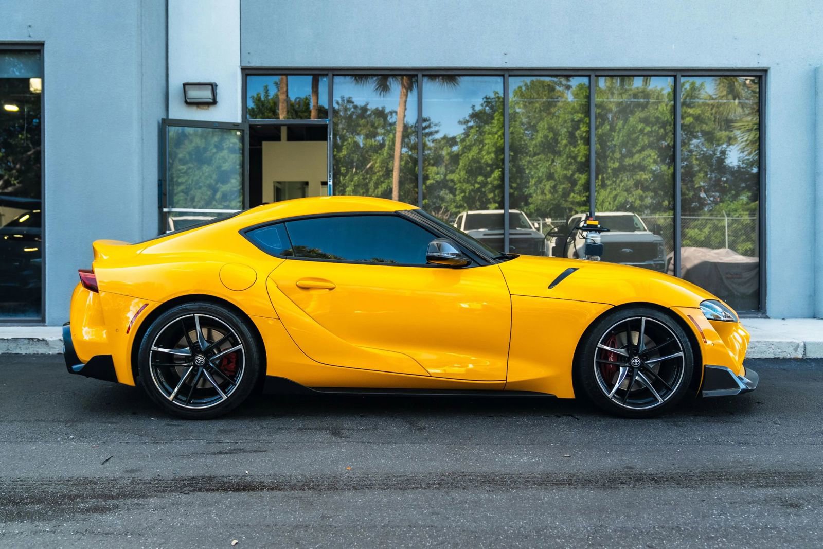 Used 2021 Toyota Supra Premium w/ Driver Assist Package image 6