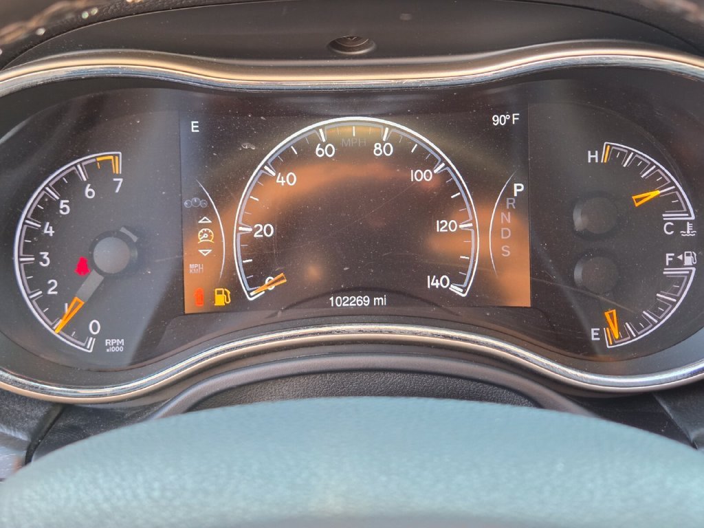 Used 2015 Jeep Grand Cherokee Laredo AWD/4WD image 27
