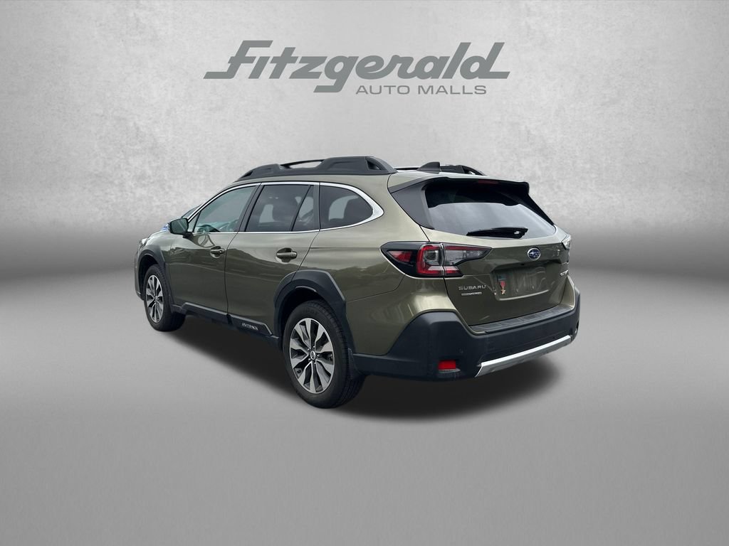 Used 2025 Subaru Outback Limited AWD/4WD image 6