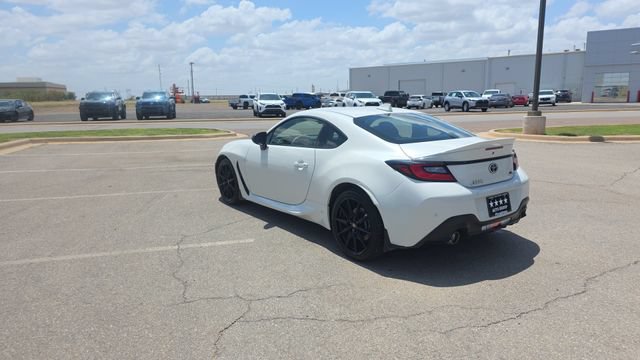 Used 2025 Toyota GR86 Premium RWD image 9