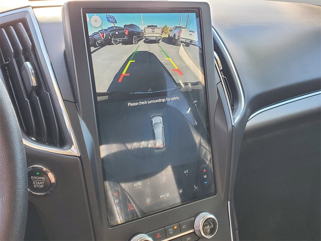 Used 2024 Ford Edge Titanium image 20