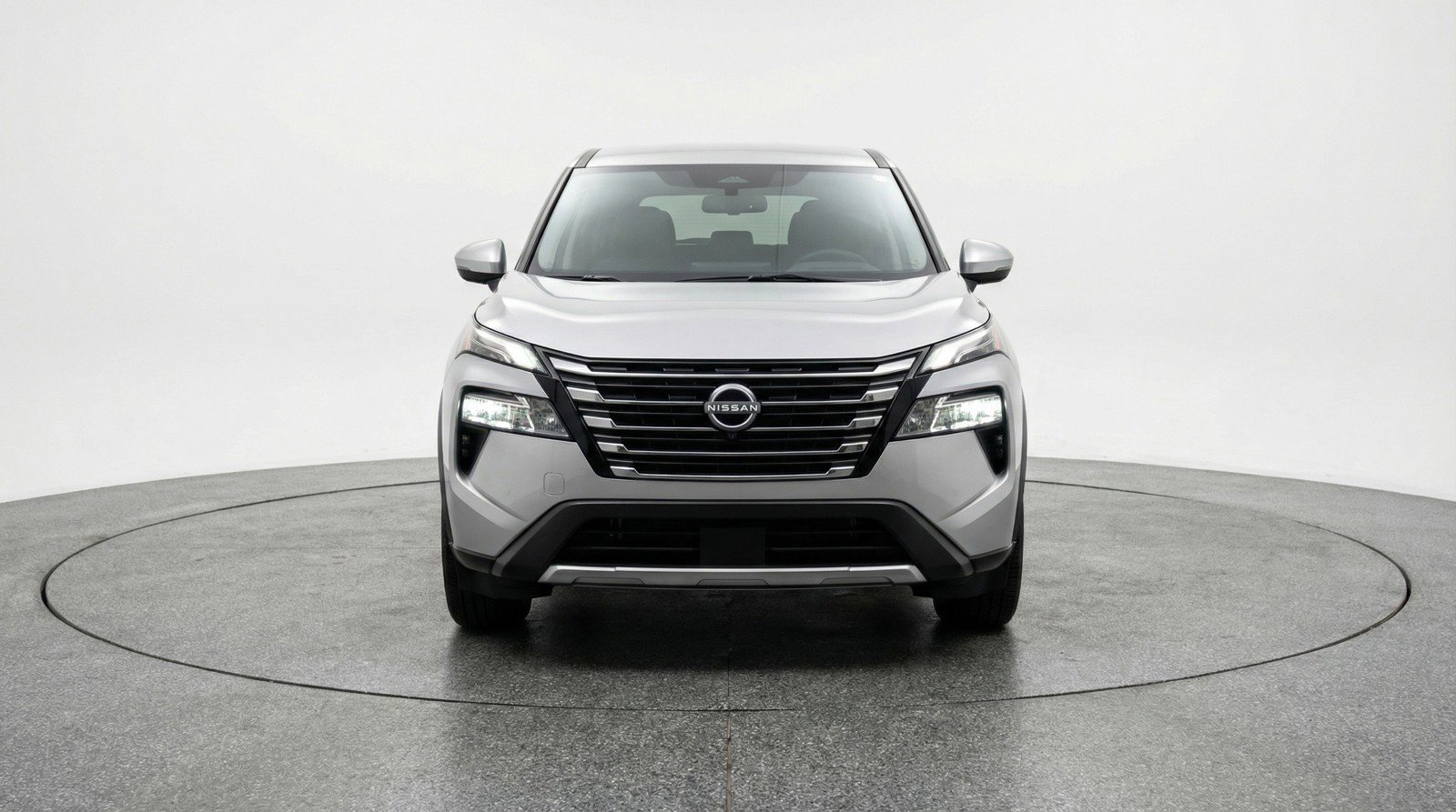 Used 2025 Nissan Rogue SV FWD image 2
