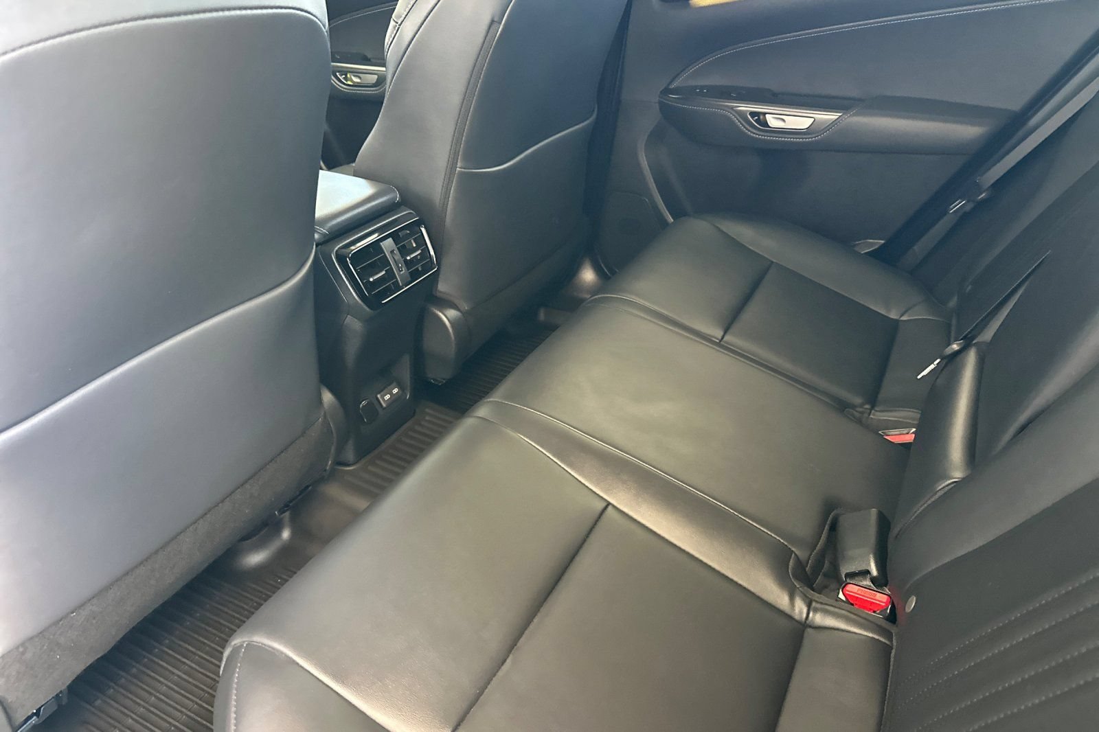 Certified 2025 Lexus NX 350h AWD w/ Accessory Package (2T) image 9