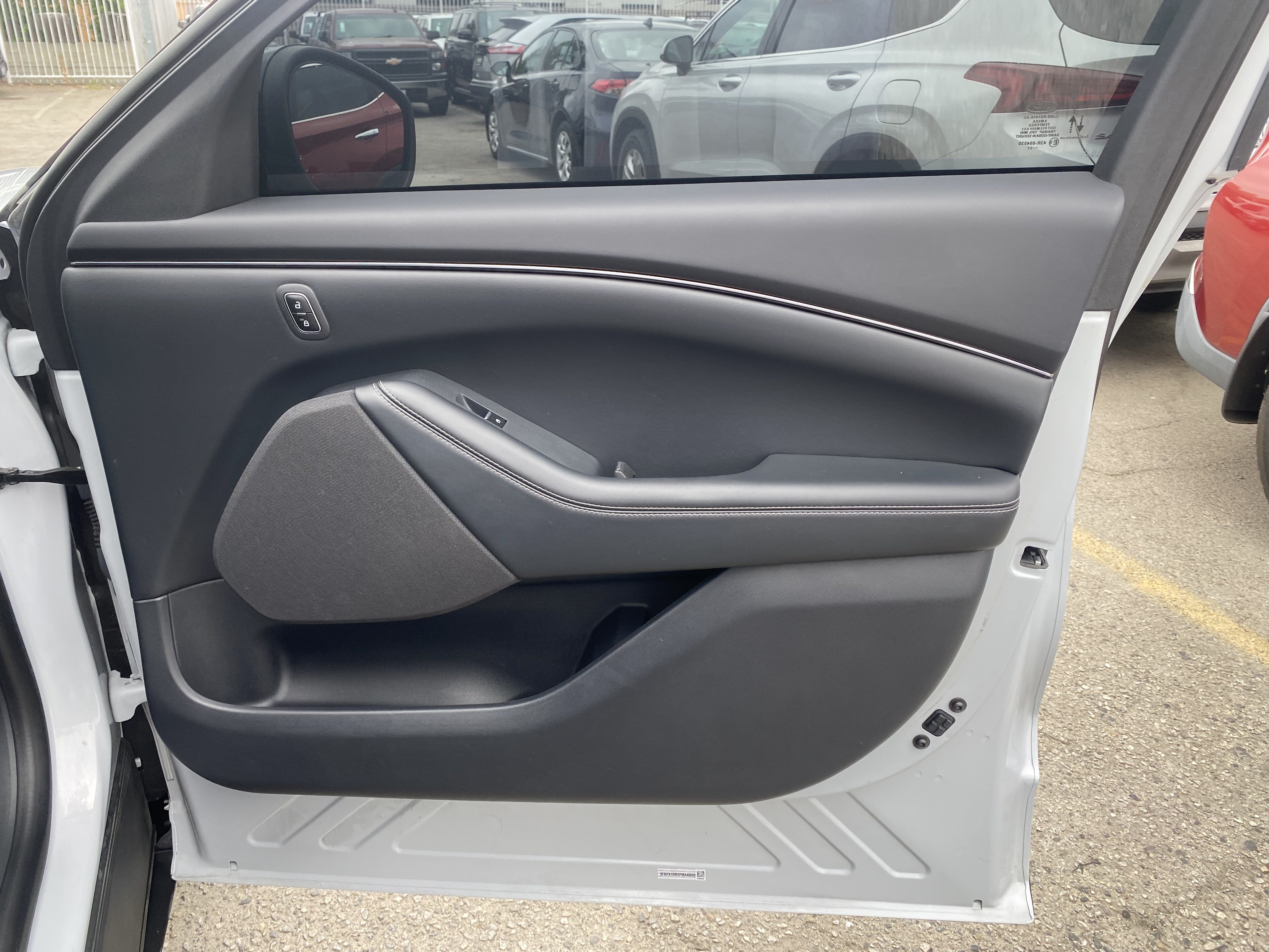 Used 2023 Ford Mustang Mach-E Select RWD image 27