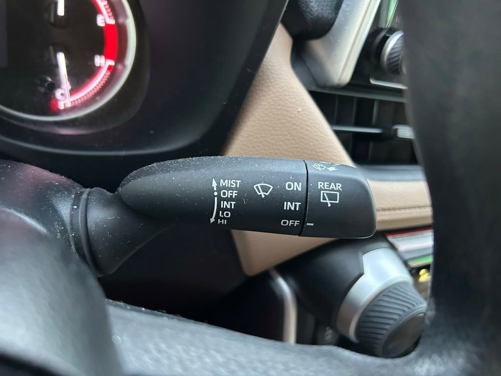 Used 2024 Toyota RAV4 LE image 20