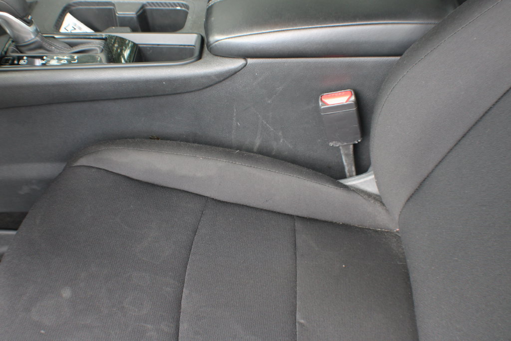 Used 2024 Nissan Sentra S FWD image 12