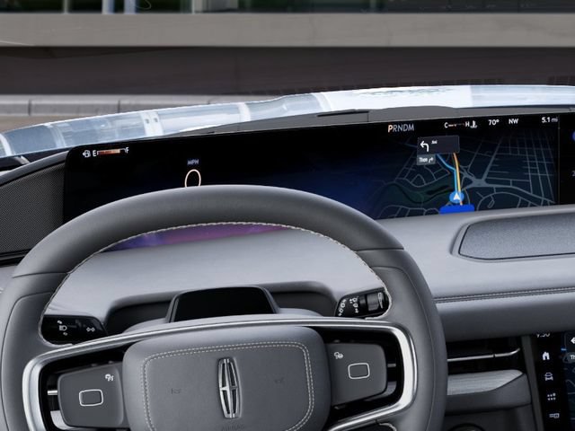 New 2027 Lincoln Navigator Reserve AWD/4WD image 13