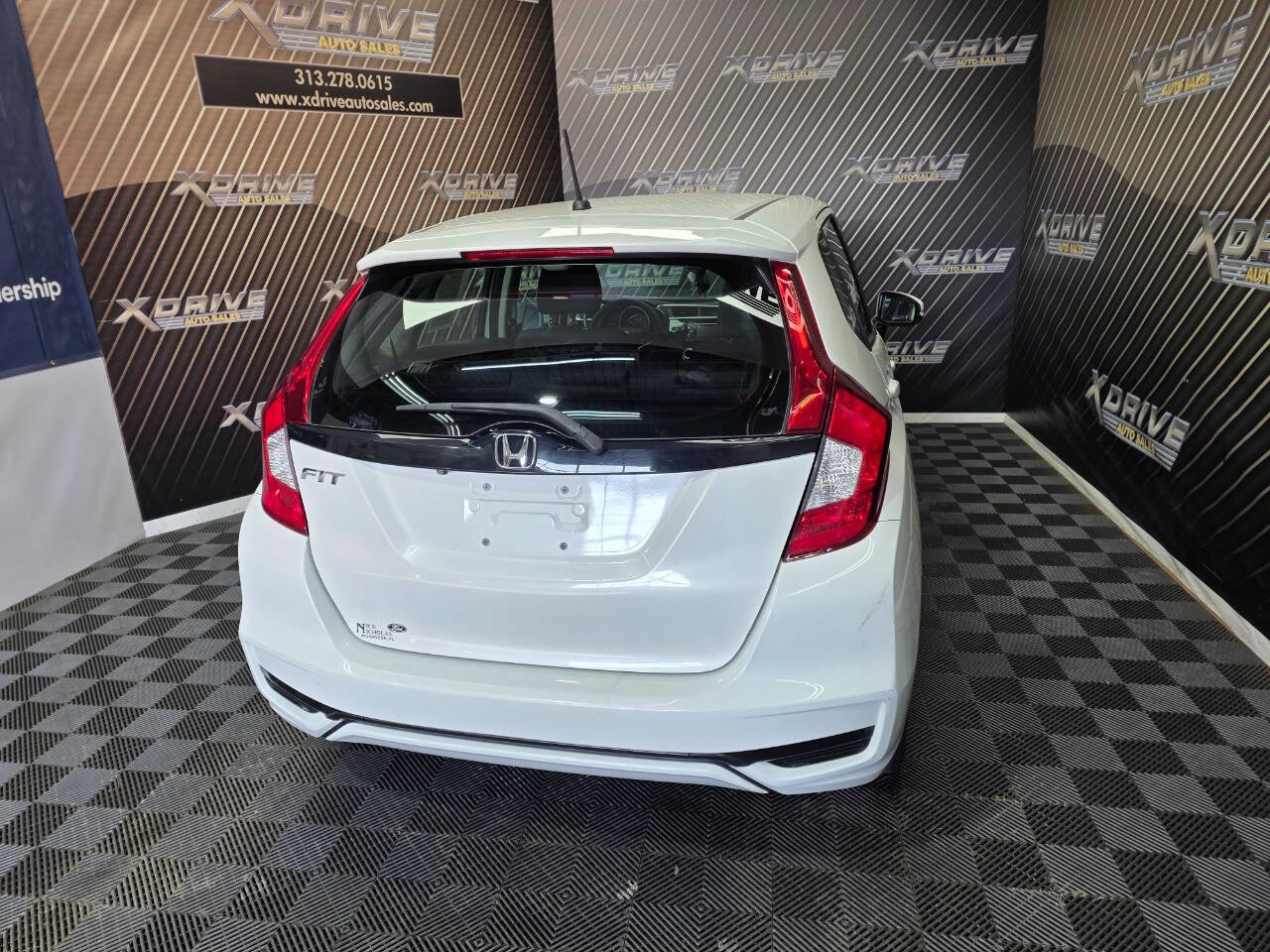 Used 2020 Honda Fit LX image 12