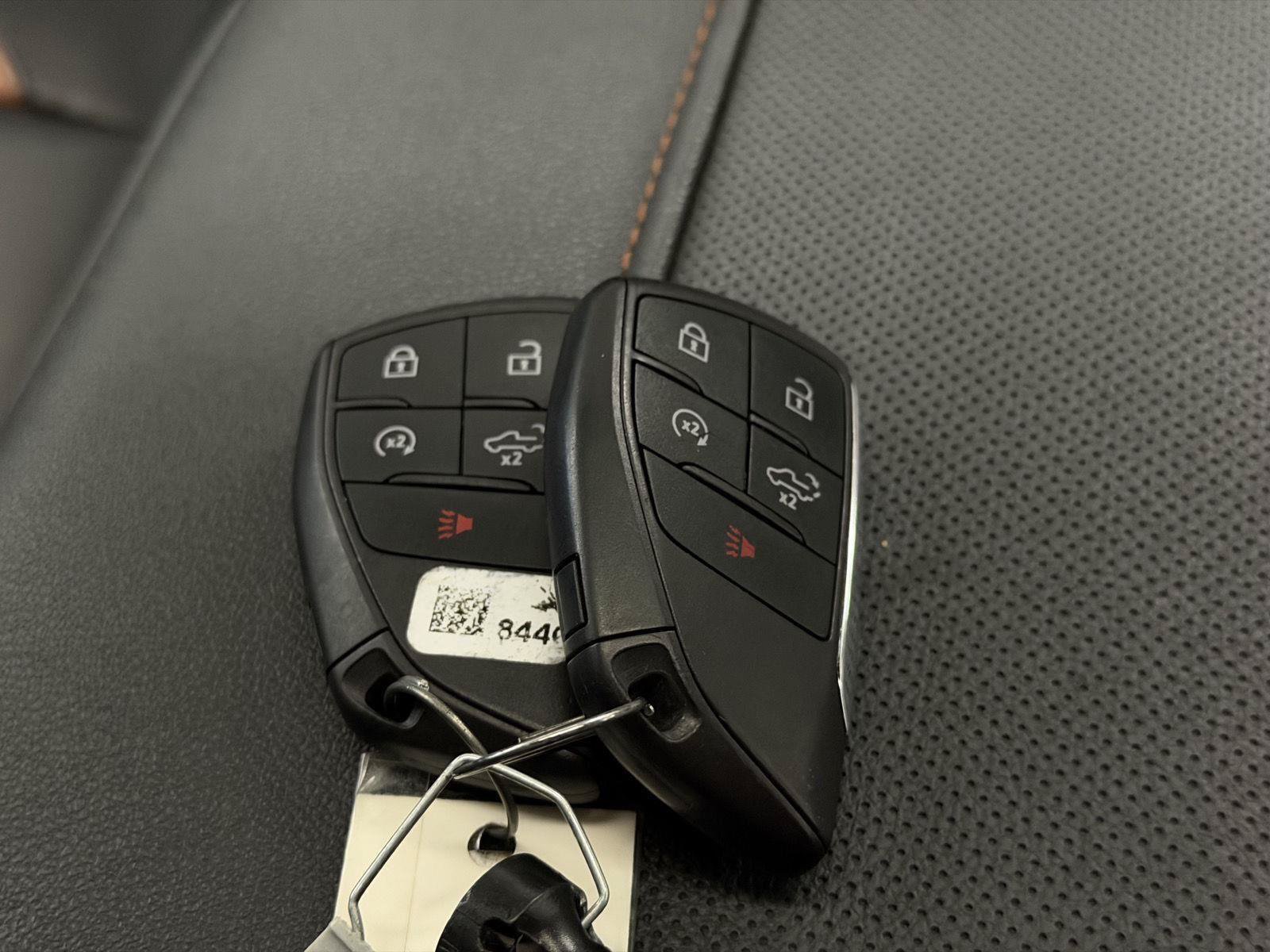 Used 2023 GMC Sierra 1500 AT4 w/ AT4 Premium Package AWD/4WD image 93
