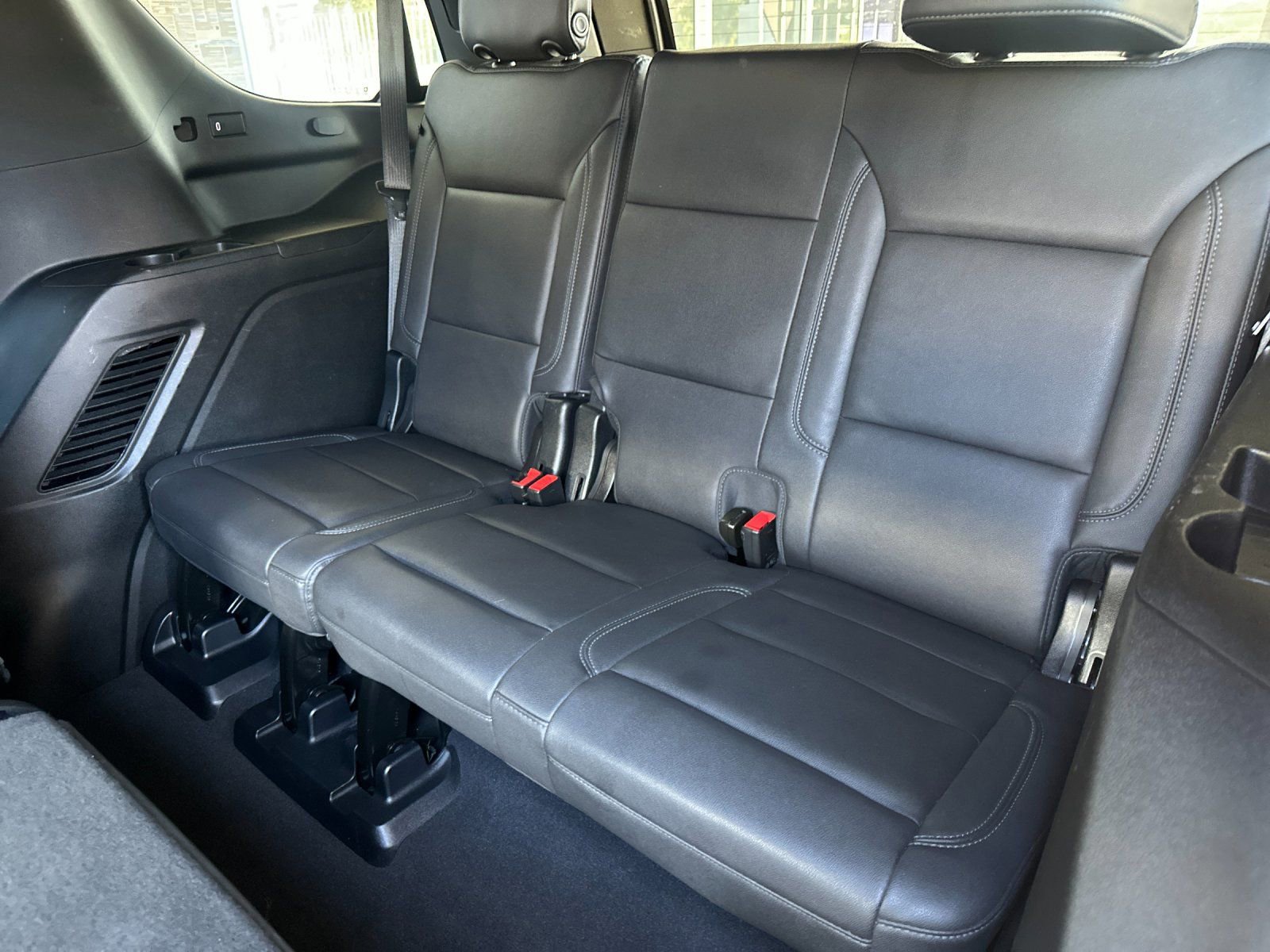 Used 2023 Chevrolet Tahoe LT image 14