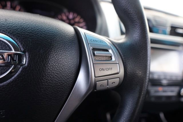 Used 2014 Nissan Altima 2.5 S w/ Sport Value Package image 25