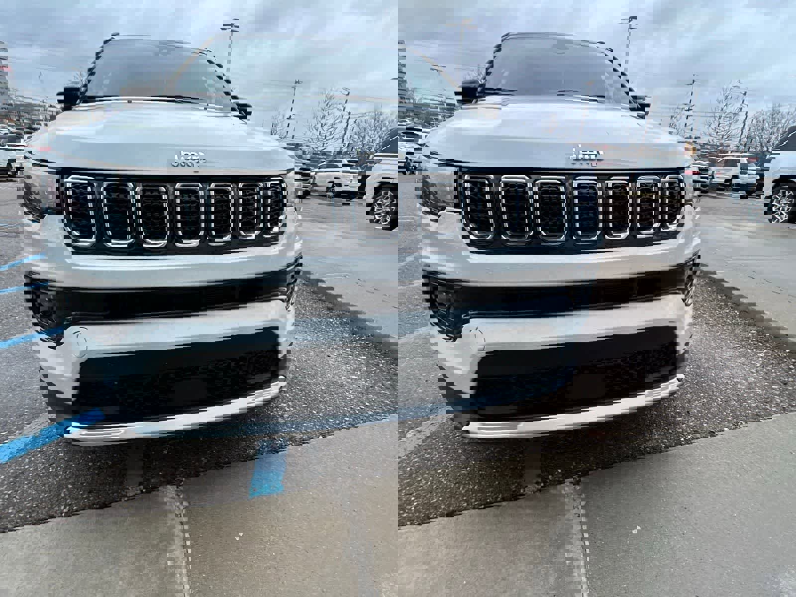 Used 2023 Jeep Compass Limited image 3