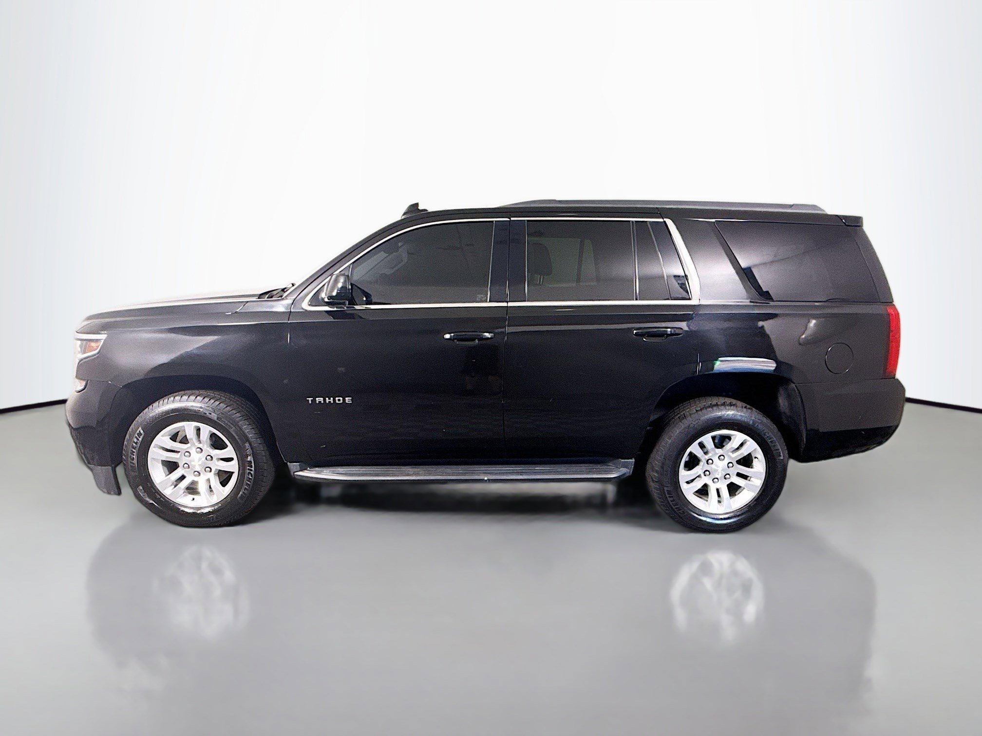 Used 2019 Chevrolet Tahoe LT image 6