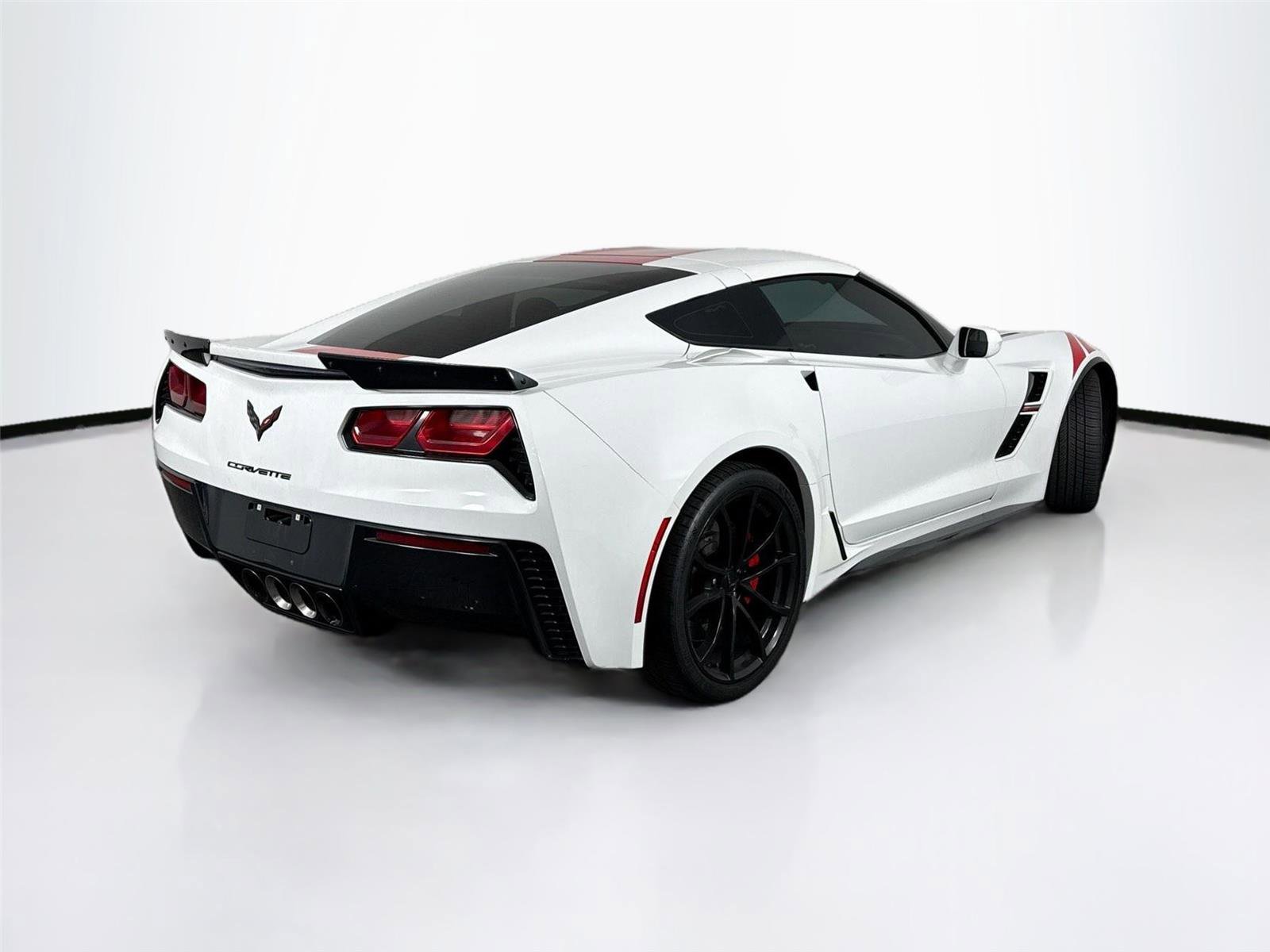 Used 2018 Chevrolet Corvette Grand Sport RWD image 6