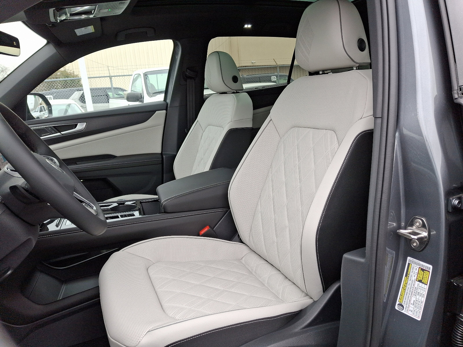 New 2025 Volkswagen Atlas Cross Sport SEL Premium R-Line image 9