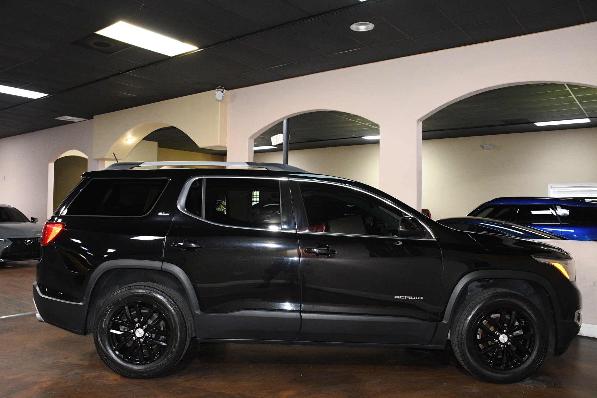 Used 2019 GMC Acadia SLT FWD image 52