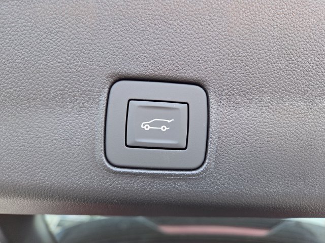 New 2026 Chevrolet TrailBlazer RS w/ Convenience Package AWD/4WD image 16