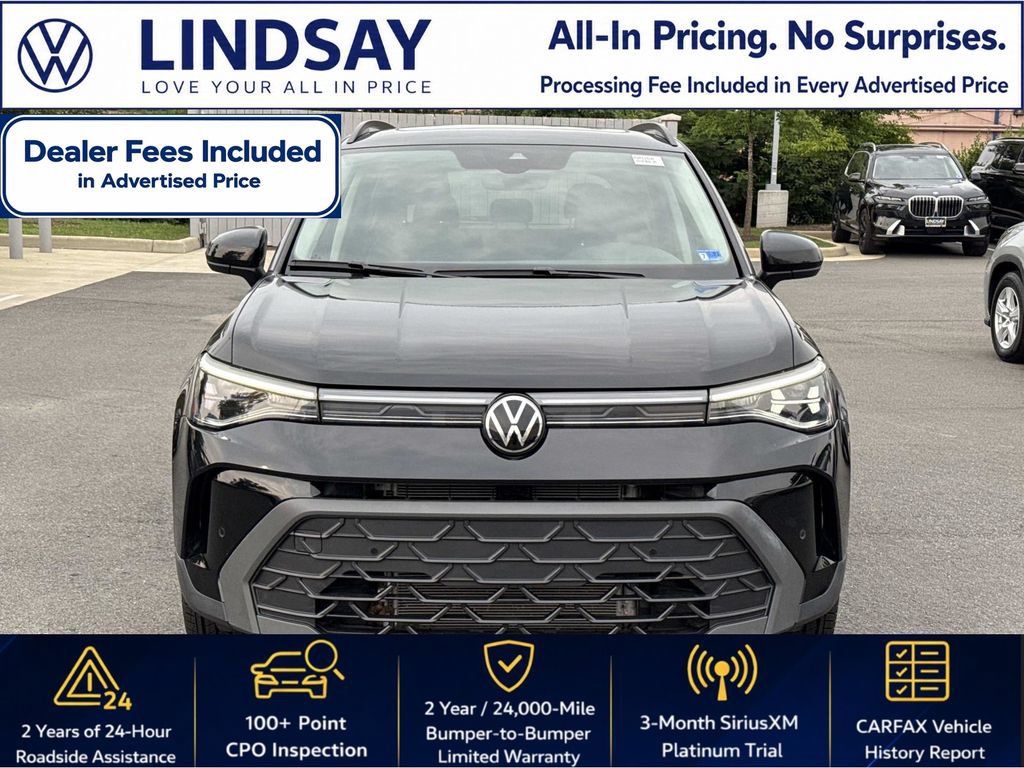 Certified 2025 Volkswagen Taos SE AWD/4WD image 8