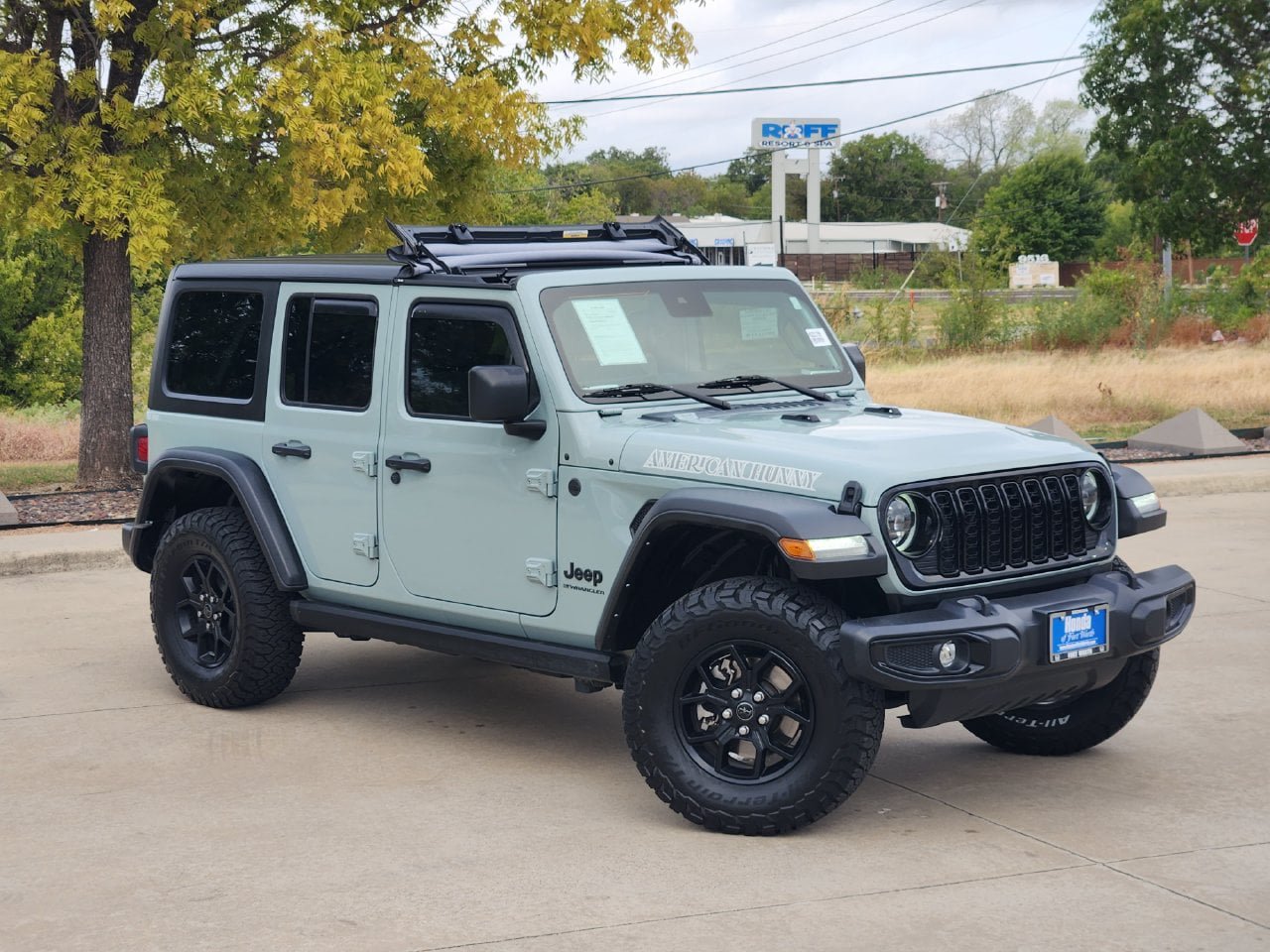 Used 2024 Jeep Wrangler Unlimited Sport AWD/4WD image 2