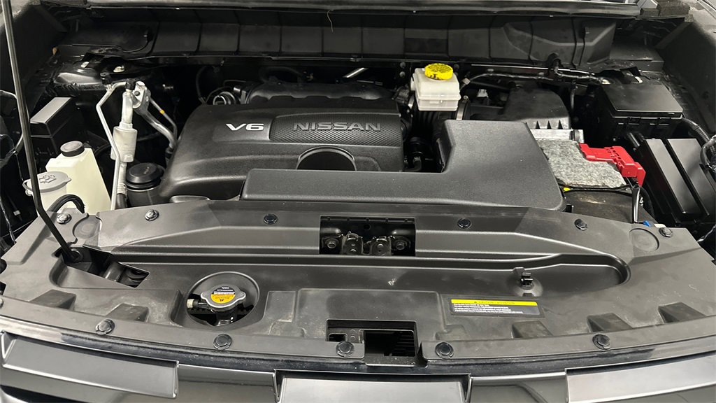 Certified 2022 Nissan Pathfinder Platinum w/ Cargo Package image 11