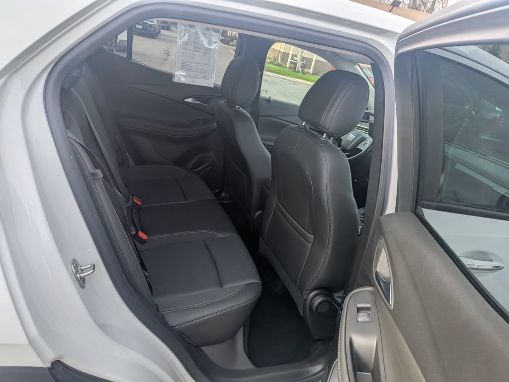 Used 2024 Buick Encore GX Preferred FWD image 32