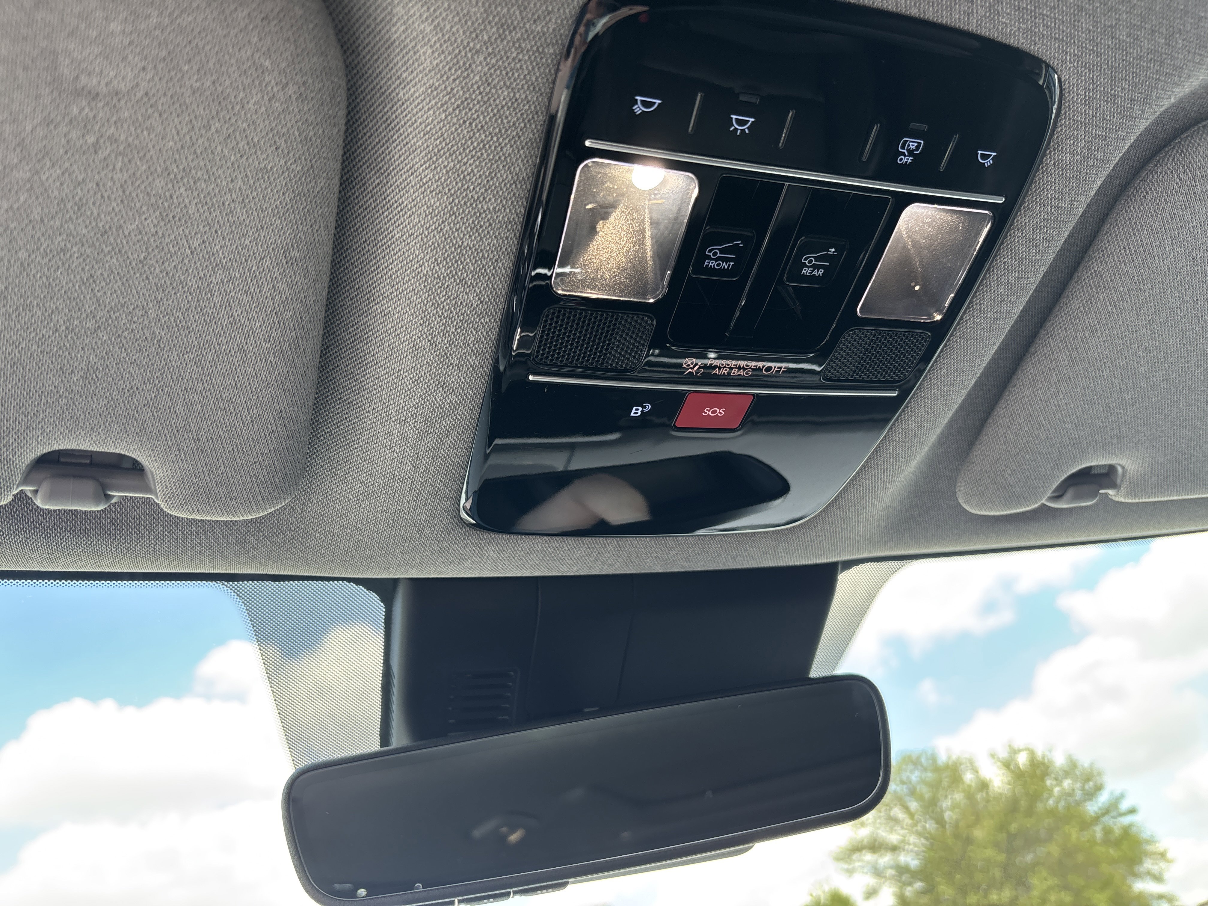 Used 2024 Hyundai Santa Fe Limited image 46