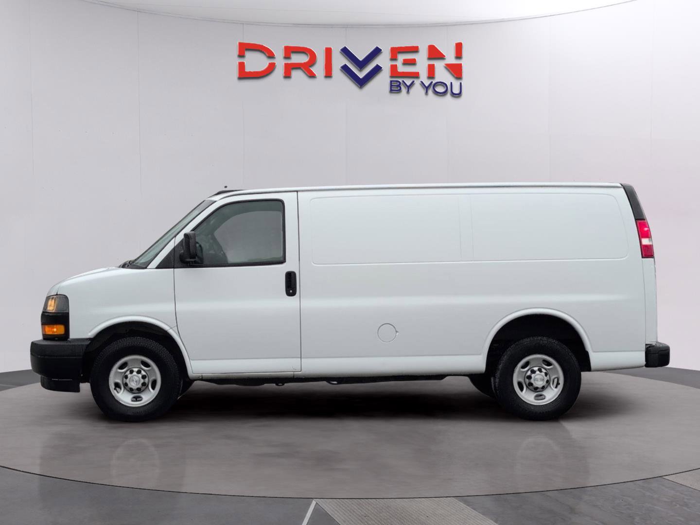 Used 2019 Chevrolet Express 2500 w/ Driver Convenience Package image 2