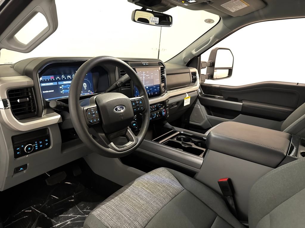 New 2026 Ford F250 XLT w/ XLT Premium Package image 41