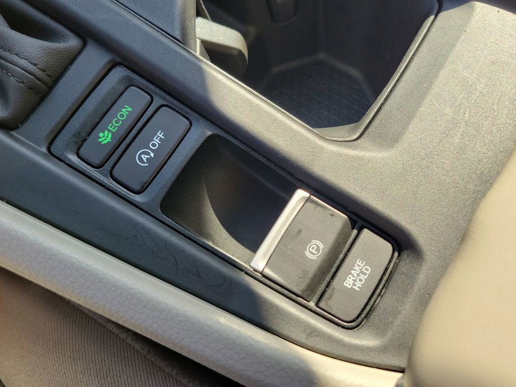 Used 2025 Honda Accord LX image 17