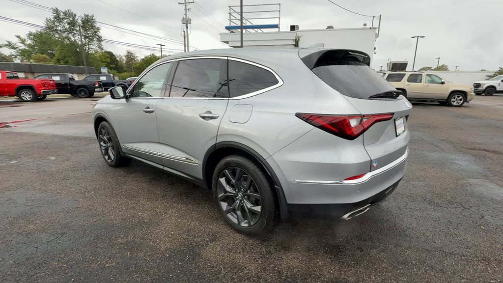 Used 2023 Acura MDX w/ Technology Package AWD/4WD image 6