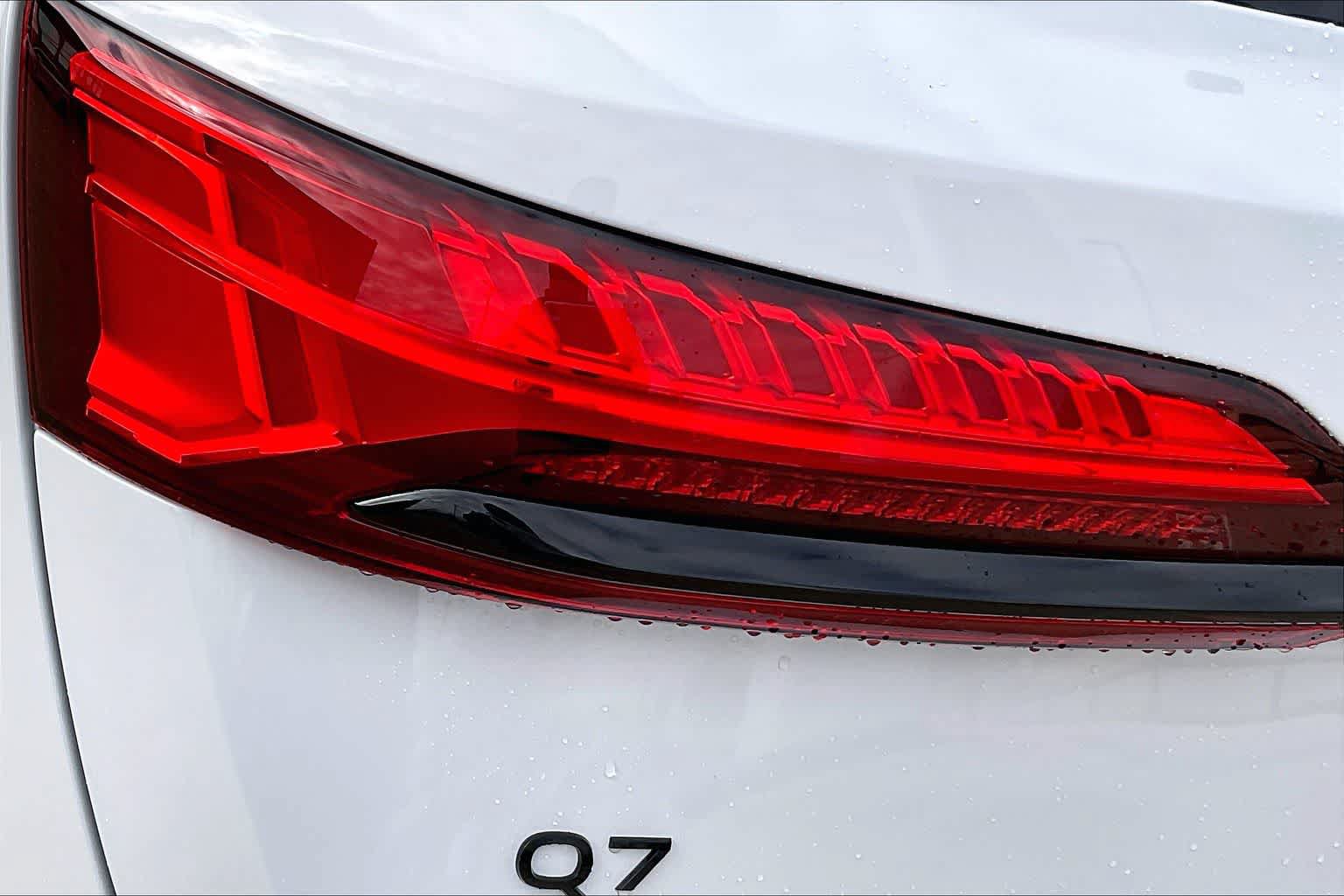 New 2026 Audi Q7 2.0T Premium AWD/4WD image 14