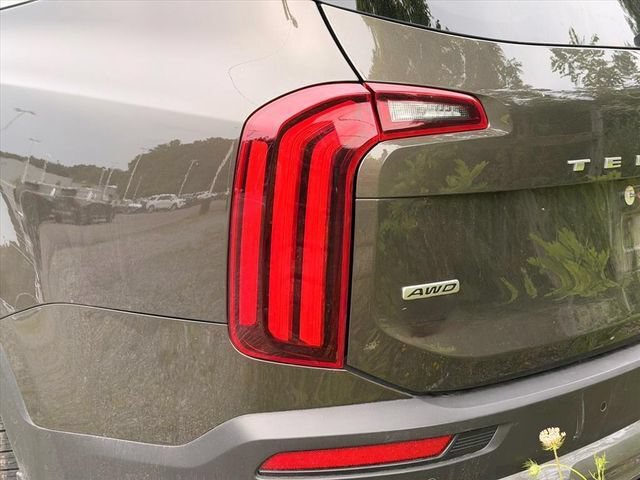 Used 2022 Kia Telluride SX w/ Towing Package AWD/4WD image 12